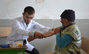 خدمات رسانی اردوی جهادی پزشکی به مناطق محروم سپیدان