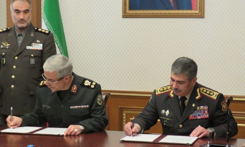 پروتکل همکاری نظامی بین ایران و جمهوری آذربایجان امضا شد