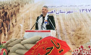 شهدای مدافع حرم سند افتخارآمیز جمهوری اسلامی در مکتب دفاع از دین اسلام هستند