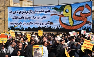 حماسه 9 دی، روز نمایش معجزه الهی و تجلی وحدت ملت عاشورایی ایران بود