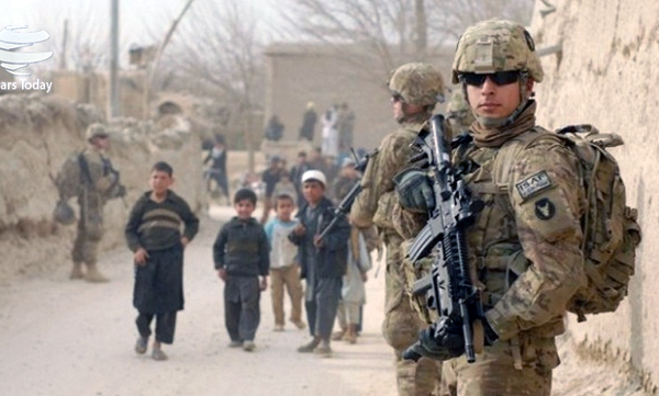 حضور نظامیان آمریکایی در افغانستان ادامه خواهد داشت/ افغانستان قربانی منافع آمریکاست