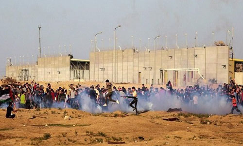 زخمی شدن ۲۰ فلسطینی به ضرب گلوله نظامیان صهیونیست