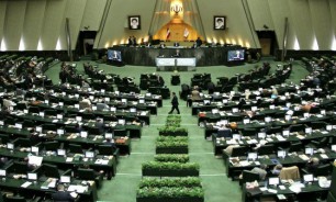 جلسه علنی مجلس آغاز شد/ سوال از ظریف در دستورکار وکلای خانه ملت