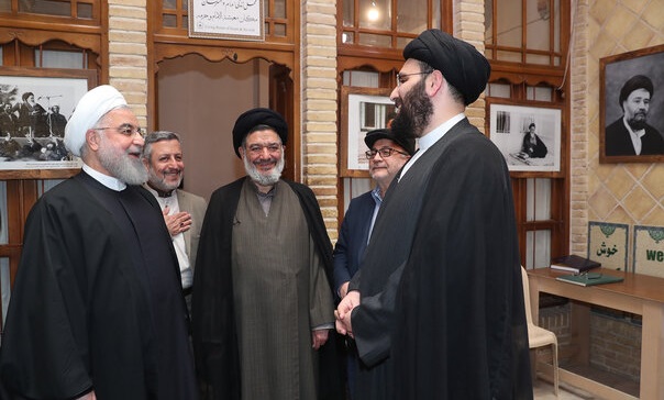 روحانی از بیت امام خمینی (ره) در نجف اشرف بازدید کرد