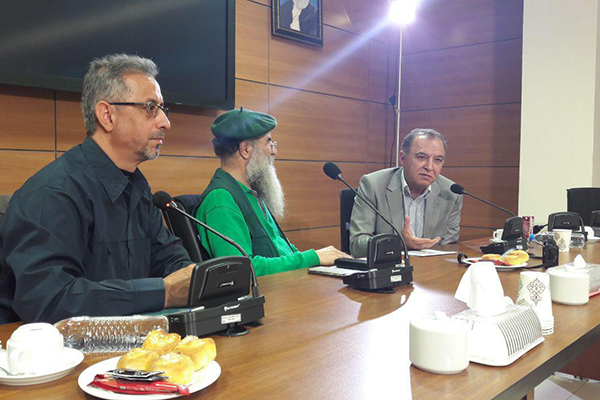 رسالت عکاسان دفاع مقدس پایان نیافته است/ بالندگی عکاسی ایران در دفاع مقدس