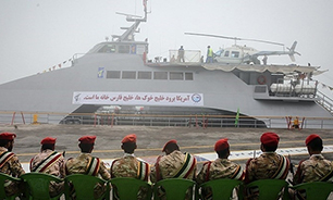 برگزاری دوره آموزشی راویان دفاع مقدس بر روی آبهای خلیج فارس در تنگه هرمز
