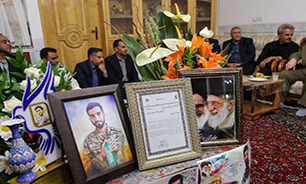 سفیران صالحین خوزستان با خانواده شهید«محسن حججی» دیدار کردند