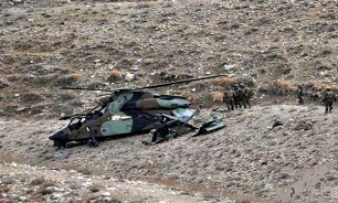 یک فروند بالگرد نظامی افغانستان سقوط کرد