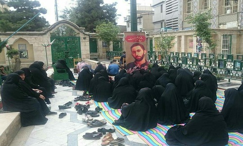 حضور گروه جهادی ایثار و شهادت در منزل شهید حدادیان+ تصاویر