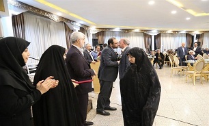 مراسم تجلیل از همسران جانبازان شهرداری تهران
