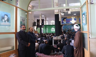 برگزاری گرامی‌داشت ارتحال امام خمینی (ره) و سالگرد قیام ۱۵ خرداد در زنجان برگزارشد.