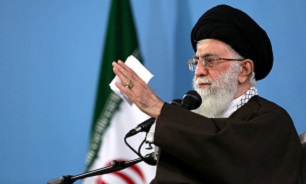 بازتاب سخنان امام خامنه‌ای در رسانه‌های جهانی| «اگر یکی بزنید ۱۰ تا می‌خورید»