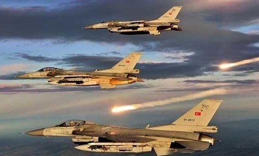 حمله جنگنده‌های ترکیه به مواضع پ. ک. ک. در شمال عراق