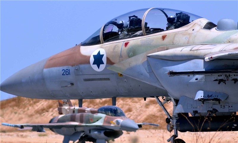 حمله هوایی ارتش صهیونیستی به مواضع ارتش سوریه در قنیطره