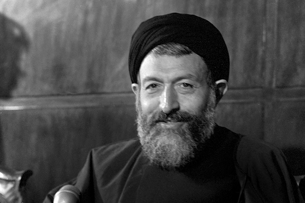 چرا شهید بهشتی نمی‌خواست نامش روی کتاب دینی نوشته شود؟