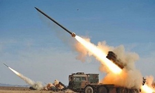 مرکز اطلاعات وزارت دفاع عربستان در تیررس موشک‌های یمنی قرار گرفت