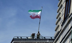 نشنال اینترست: ایرانی‌ها عکسی با آمریکایی‌ها نمی‌اندازند