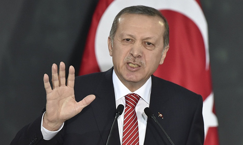 «دموکراسی» راه‌حل بحران اقتصادی- سیاسی ترکیه است