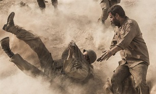 جواد عزتی: آرزو داشتم در این فیلم نبودم و برای تنگه ابوقریب زار می زدم