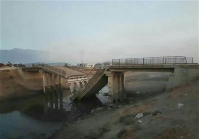 تروریست‌ها پل‌ها را در حومه حماه منفجر می‌کنند