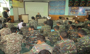 برگزاری اولین جلسه اخوت فرماندهان نیروهای مسلح مازندران در گروه پدافند هوایی شهید ظرافتی+ تصاویر