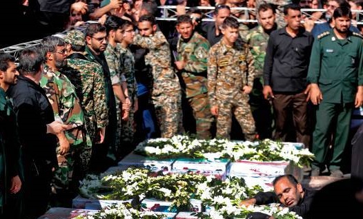 مراسم بزرگداشت شهدای حمله تروریستی اهواز در ستاد ارتش برگزار شد
