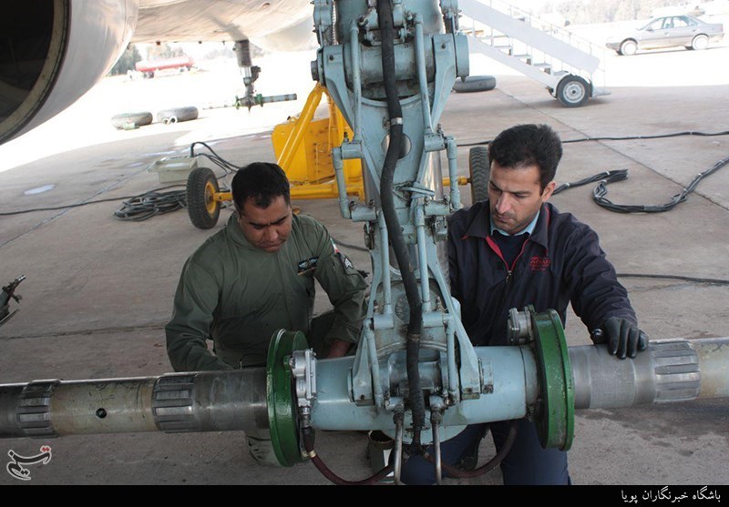 تجهیز هواپیما‌های سنگین نیروی هوایی ارتش به لاستیک‌های ایرانی+ عکس