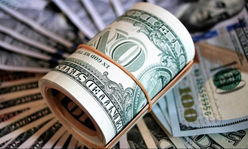 بررسی «مصادیق قاچاق ارز» در مجلس مسکوت ماند