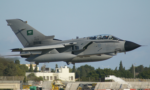 آمریکا سوخت رسانی به جنگنده‌های ائتلاف سعودی را متوقف می‌کند