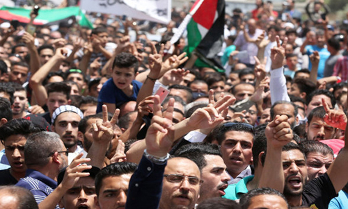 مردم اردن در اعتراض به خرید گاز از اسرائیل تظاهرات کردند