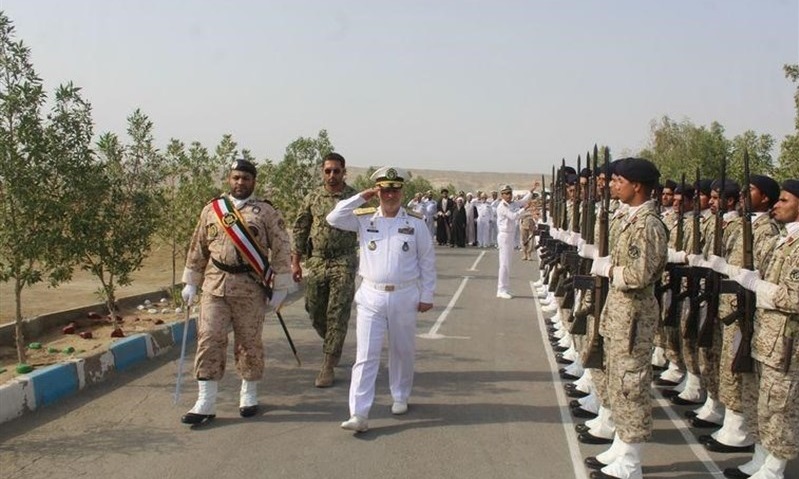 فرمانده نیروی دریایی ارتش از مرز شلمچه بازدید کرد