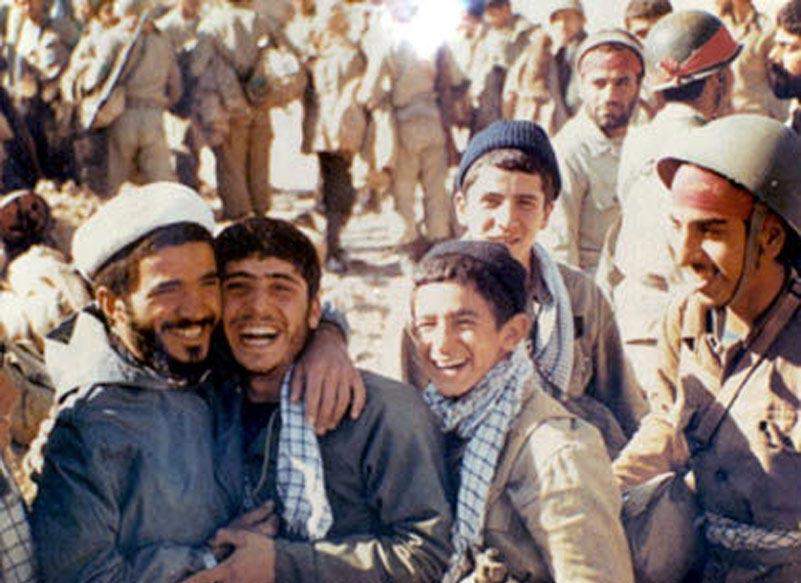 تصویر شهیدی که عکس معروف جبهه‌ها شد