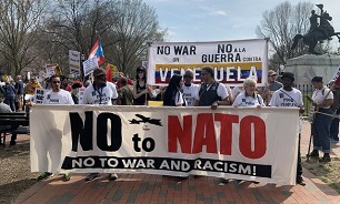 تظاهرات صدها تن در واشنگتن در اعتراض به ناتو و مداخله آمریکا در ونزوئلا
