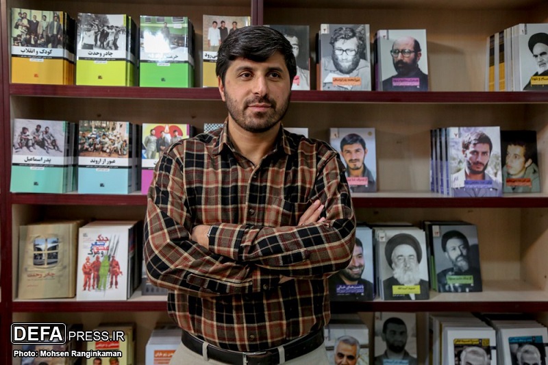 انتشار کتاب تحسین شده‌ «من و عباس بابایی» و «زیر تیغ» از شهید حججی