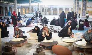 ارسال کمک های اتحادیه‌های صنفی بوشهر به سیل‌زدگان