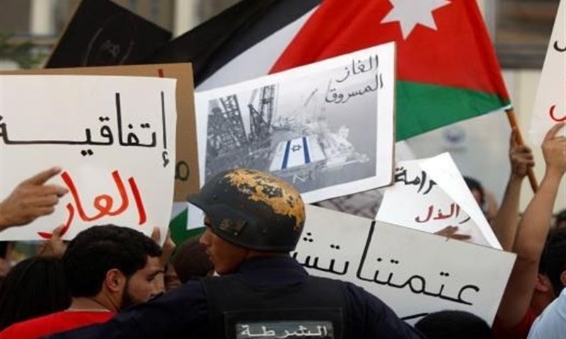 راهپیمایی خشم اردنی‌ها در مخالفت با قرارداد گازی با رژیم صهیونیستی
