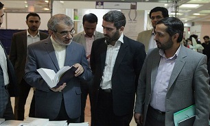 کدخدایی از نمایشگاه کتاب تهران بازدید کرد