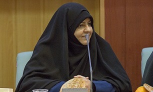 کتاب عکس نقش زنان استان مرکزی در انقلاب اسلامی و دفاع مقدس آماده چاپ شد