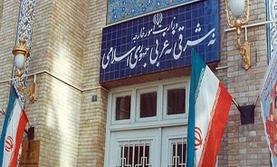 کمیته حقیقت یاب برای پیگیری سرنوشت چهار دیپلمات ربوده شده ایرانی تشکیل شود