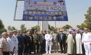 رونمایی از تابلو شهدای نیروی دریایی ارتش در شیراز
