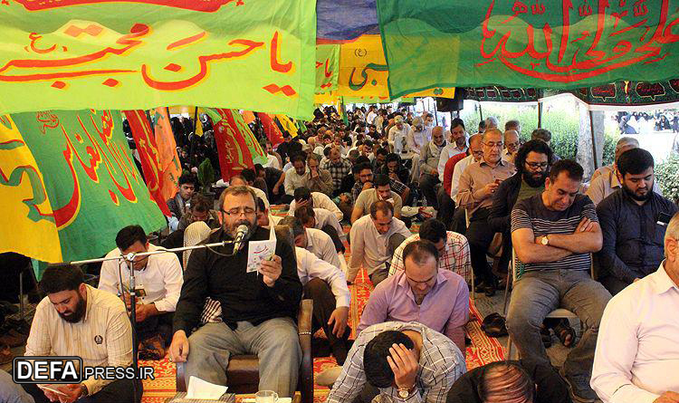 مراسم قرائت دعای عرفه در جوار شهدای گمنام تهران + تصاویر