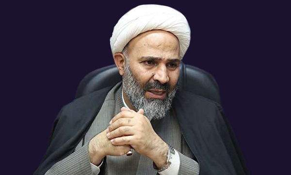 هیچ‌کس با خوی طاغوتی نمی‌تواند مدیر تراز انقلاب اسلامی شود