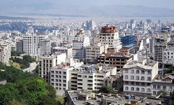 روحانی قانون مالیات بر خانه‌های خالی را به وزیر اقتصاد ابلاغ کرد