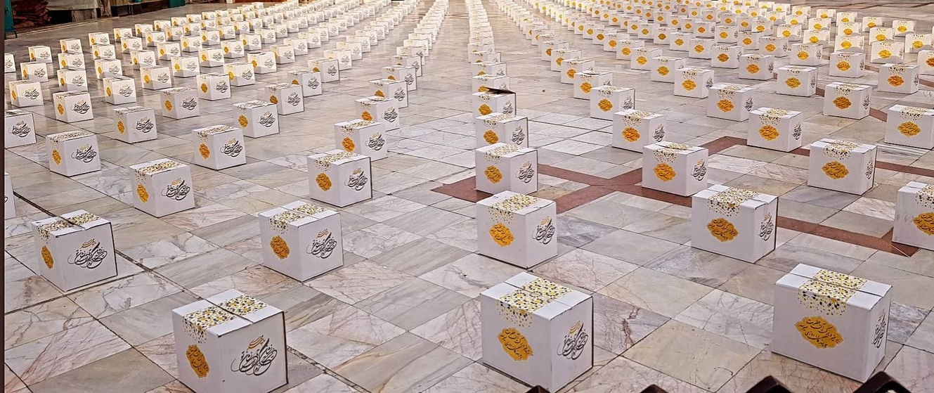 توزیع یک هزار و ۱۰۰ بسته ارزاق و غذای گرم در طرح «ایران همدل» توسط امامزاده صالح