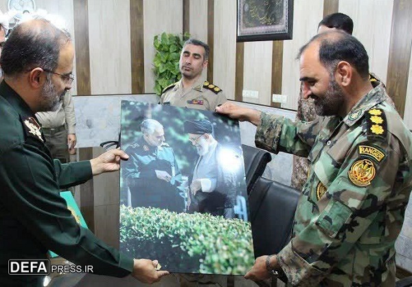 فرمانده سپاه قم از کارکنان یگان‌های ارتش در استان تجلیل کرد+ تصاویر