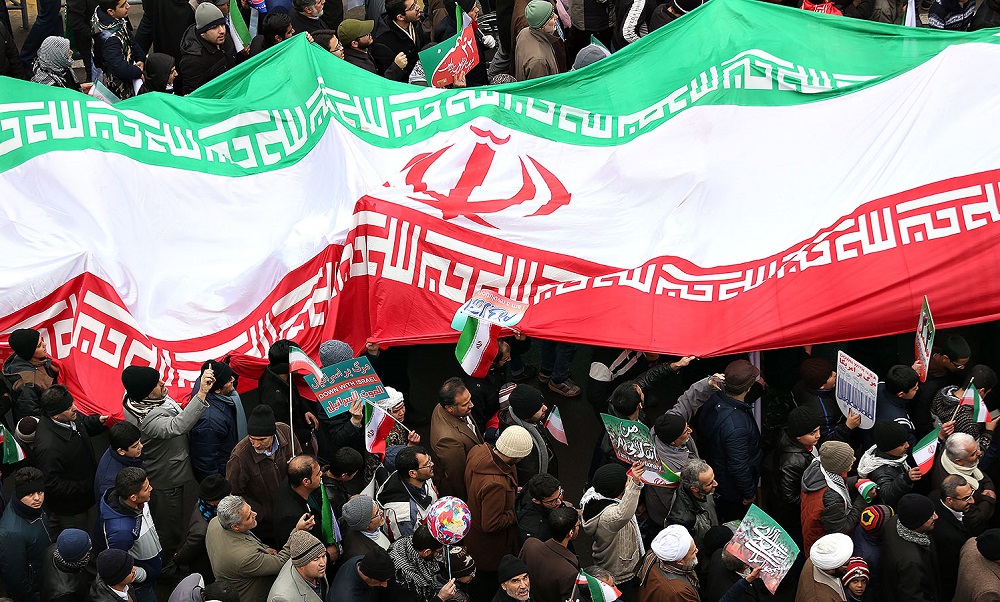نقش انقلاب اسلامی در اعتلای کشور از دیدگاه امام خمینی (ره)