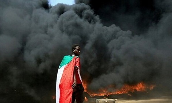 استقبال کاخ سفید از جنگ داخلی در سودان با ژست معکوس بلینکن!