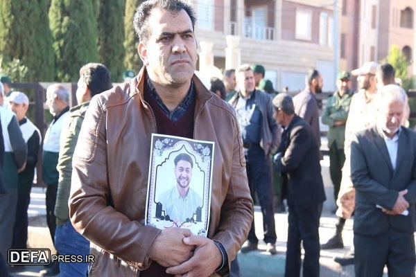 پیکر مطهر شهید ارتش در رفسنجان تشییع شد+ تصاویر