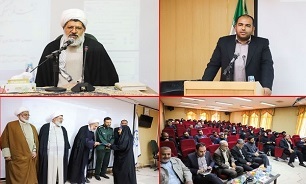 نشست فرهنگی «گفتمان مقاومت» در جهاد دانشگاهی کرمان برگزار شد