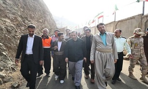 استاندار کرمانشاه: استفاده از ظرفیت های مرز برای کمک به معیشت مرزنشینان
